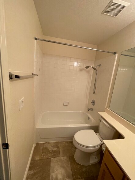 Building Photo - 4317 Escambia Ct