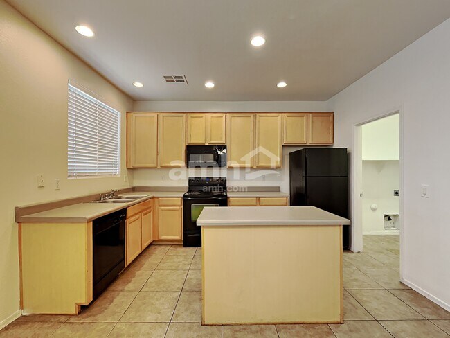 Building Photo - 17584 W Banff Ln