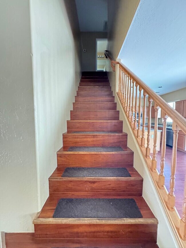 Building Photo - 7509 S 13th Pl