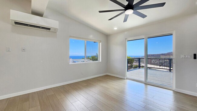 Building Photo - Waialae Nui Ridge - Renovated 4 bedroom, 3...