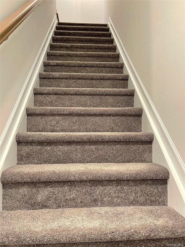 Building Photo - 69 Magnolia Pk Rd