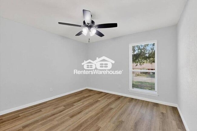 Building Photo - Completely ReFreshed Grapevine Rental