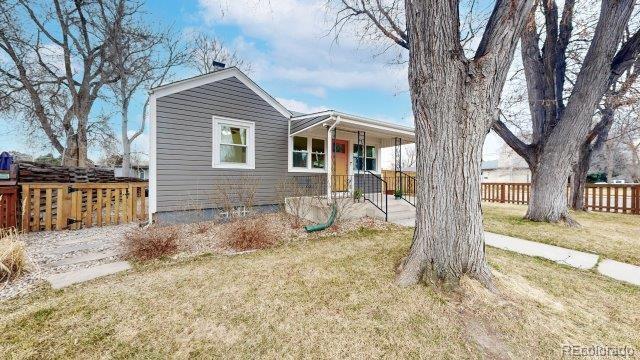 Building Photo - 3090 S Marion St