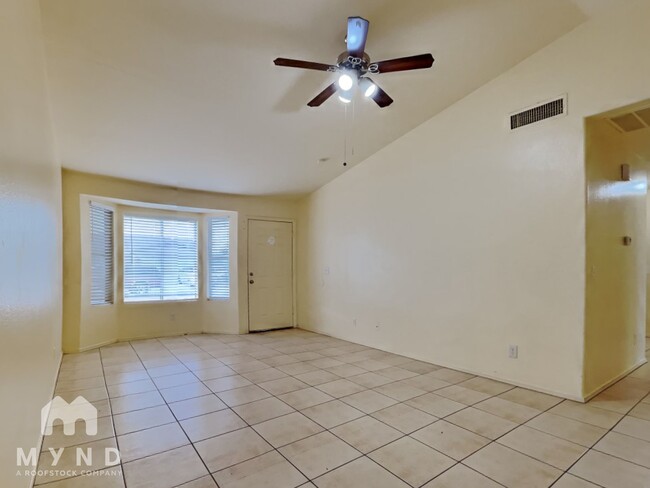 Building Photo - 6642 W Pima St