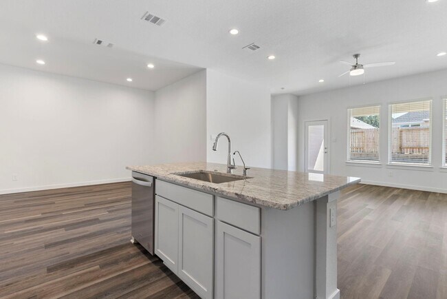 Building Photo - 1644 Little Rabbit Ct