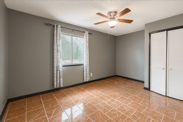Building Photo - 23431 Prairie Bird Dr