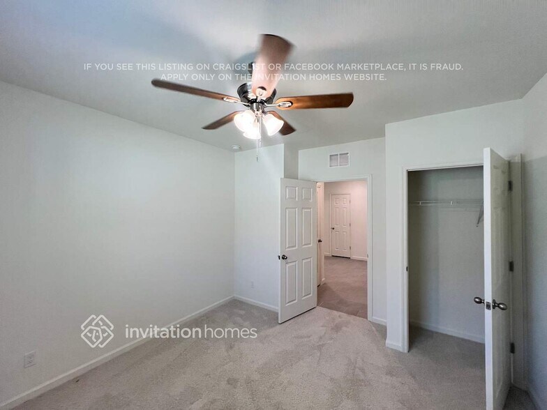 Building Photo - 493 Seaspray Dr