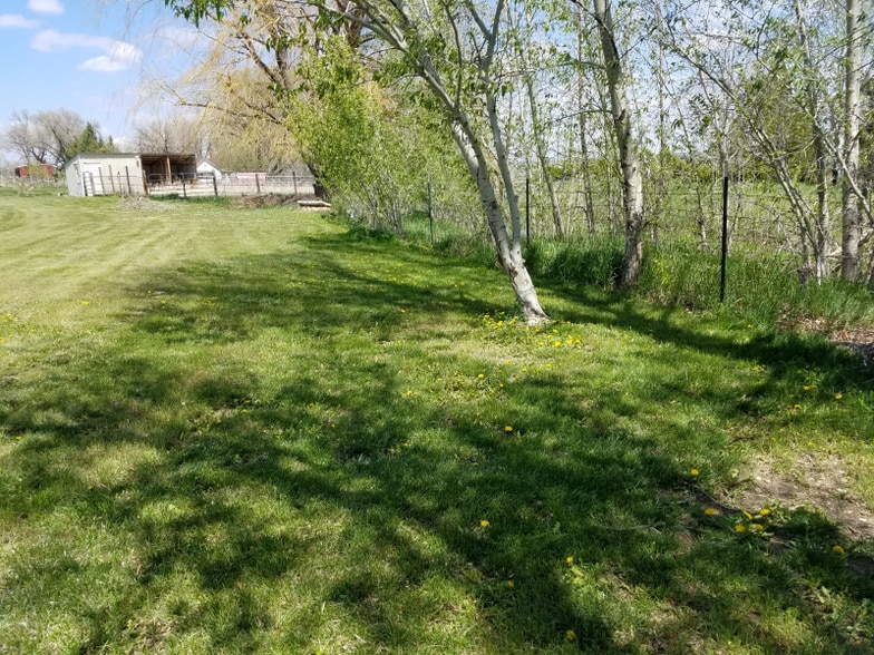 Building Photo - 3300 N Overland Trail