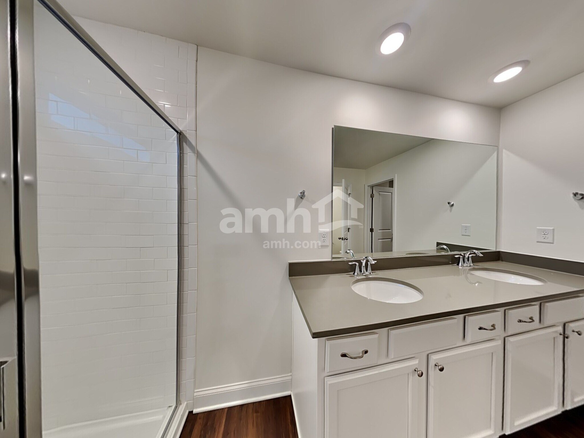 Building Photo - 2003 Windsor Park Ave