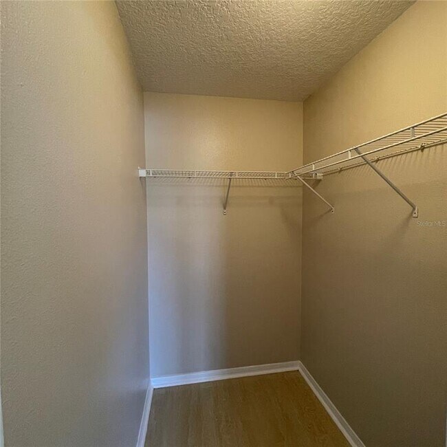 Building Photo - 2317 Walnut Canyon Dr