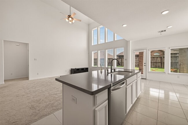 Building Photo - 1006 Grey Dusk Ct