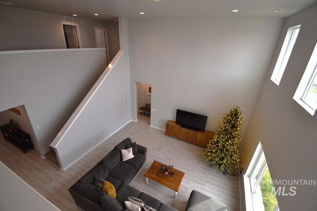 Building Photo - 19241 Red Eagle Wy