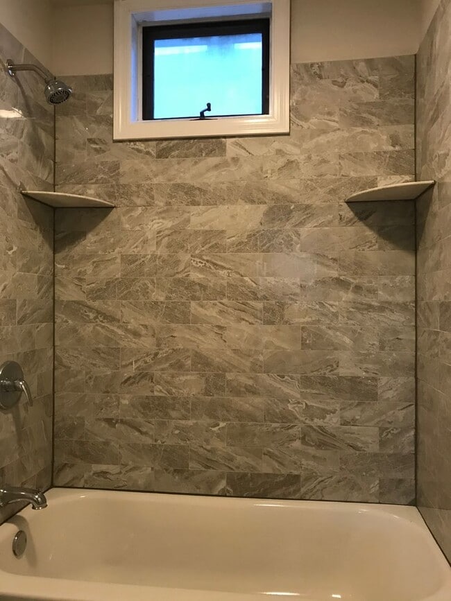 Building Photo - 41 Blake St