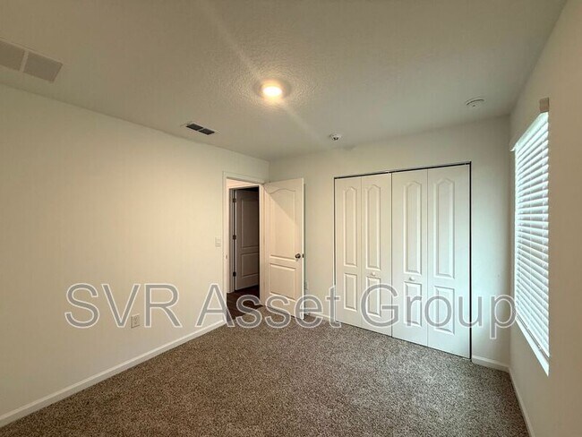 Building Photo - 4282 Evening Primrose Dr