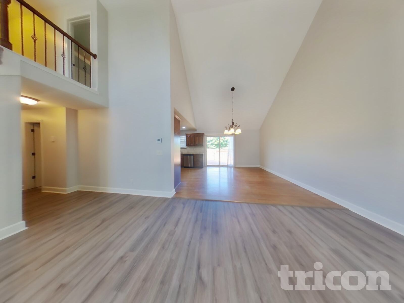 Building Photo - 18404 Rock Ridge N