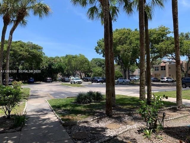 Building Photo - 9470 Live Oak Pl