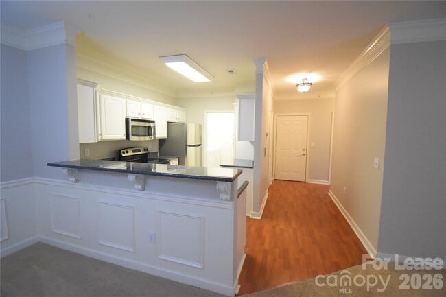 Building Photo - 16423 Golden River Ln