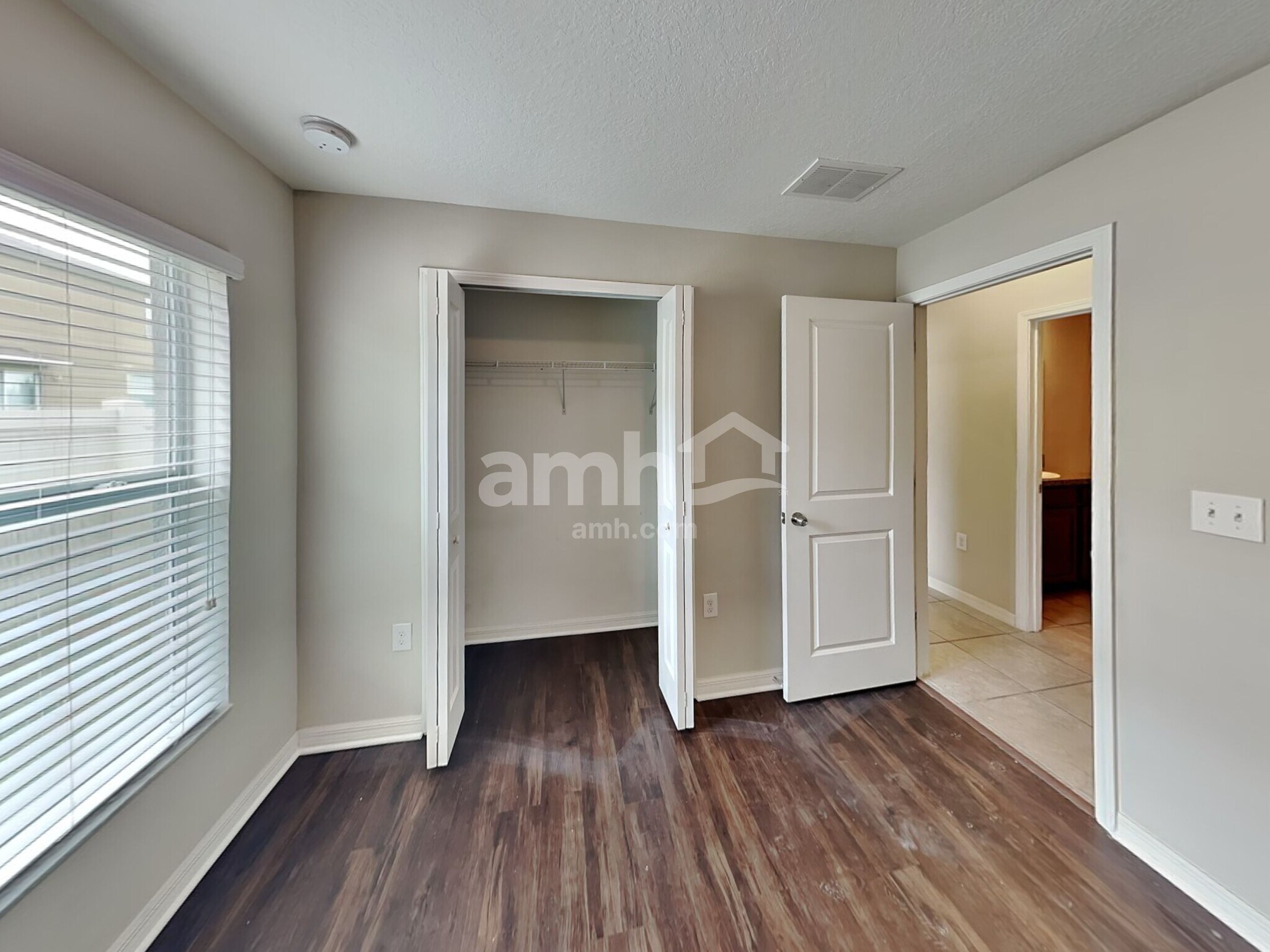 Building Photo - 10504 Fuzzy Cattail St