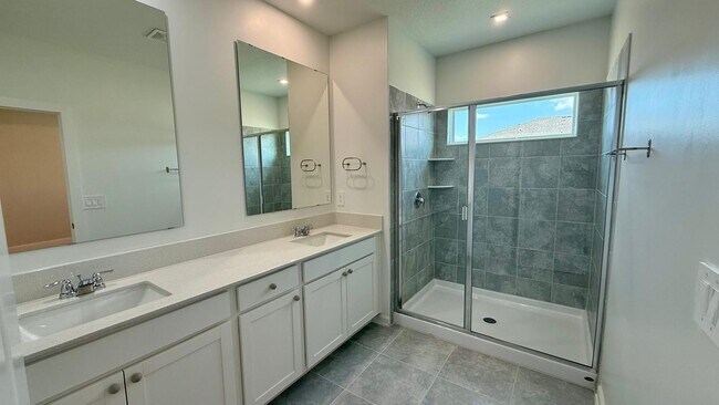 Building Photo - 6159 Park Promenade Way