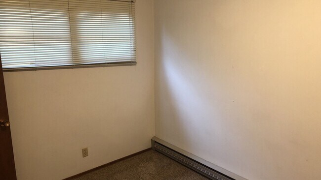 Building Photo - 1255 NW Davis Way