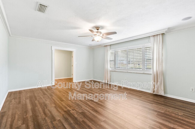 Building Photo - 9230 NW 10th Pl