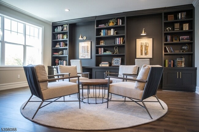 Building Photo - 663 Springfield Ave