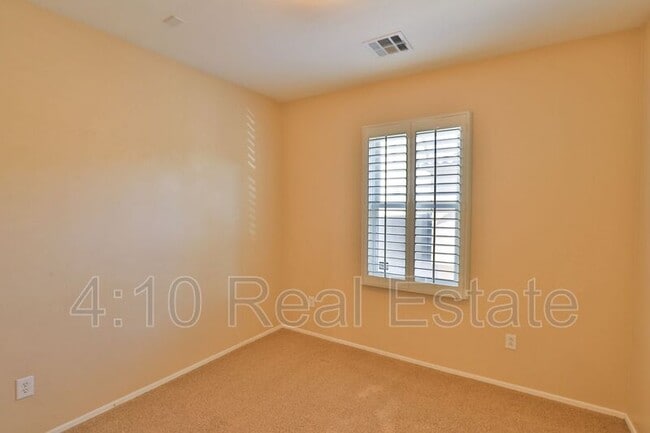 Building Photo - 4175 E Jasper Dr