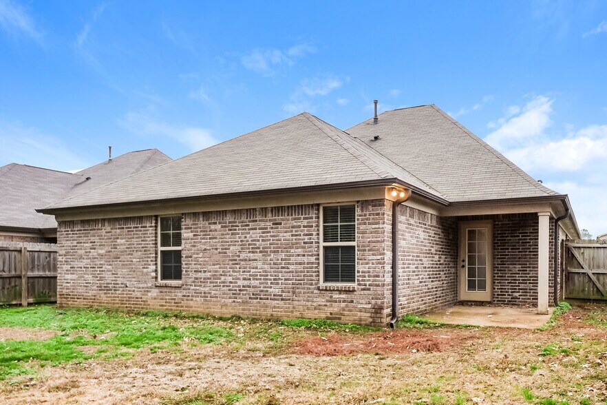 Building Photo - 9450 Eckley Pl