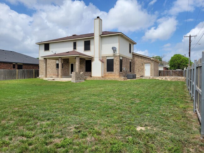Building Photo - HUGE 4-5 BEDROOM IN HARKER HEIGHTS - OVER 2700 SQ FT