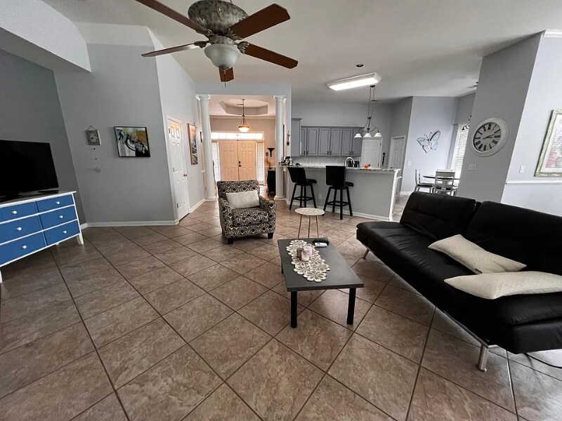 Building Photo - 2834 Farmer Brown Ct