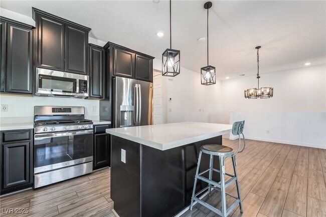 Building Photo - 965 Nevada State Dr