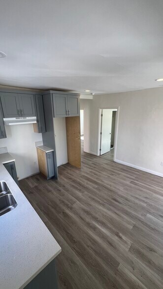 3bd kitchen & living room - 2707 Fairmount St