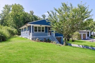 Building Photo - 125 Whittier Dr