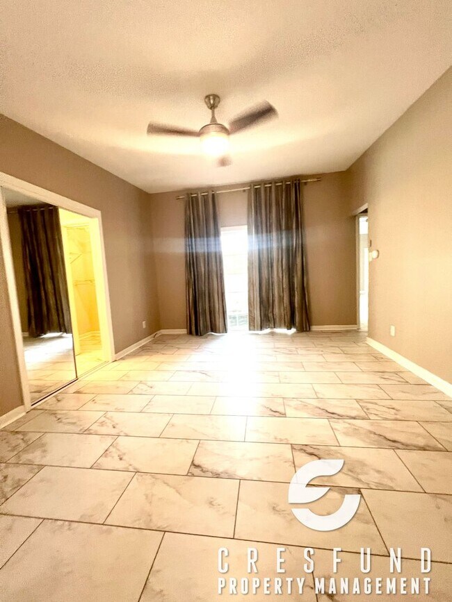 Building Photo - ? Modern 3 Bedroom / 2 Bath Home – A Cook’s Dream Kitchen & Perfect Outdoor Oasis! ?