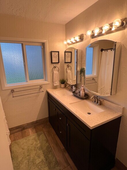 Building Photo - 1225 sw vine st