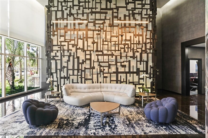 Building Photo - 1850 S Ocean Dr