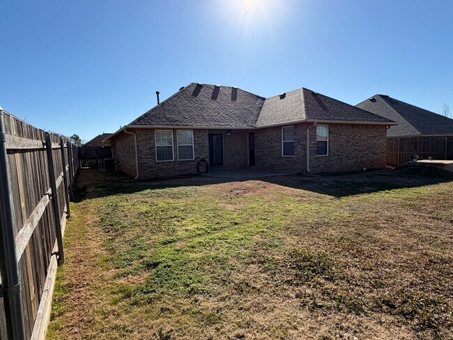 Building Photo - 1104 Morning Side Ct