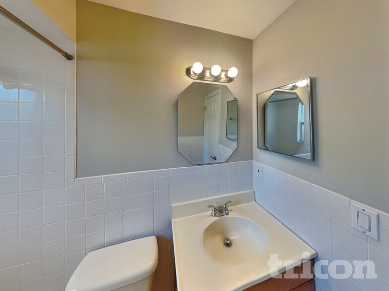 Building Photo - 477 Sundown Trail