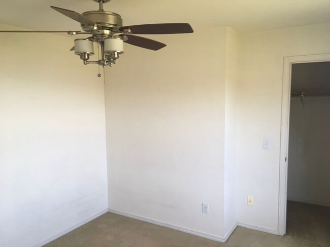 Building Photo - ***PENDING APPLICATION*** 2 Story Pet Friendly Contemporary 3 Bed Home w/ Views, Yard Service Inc...