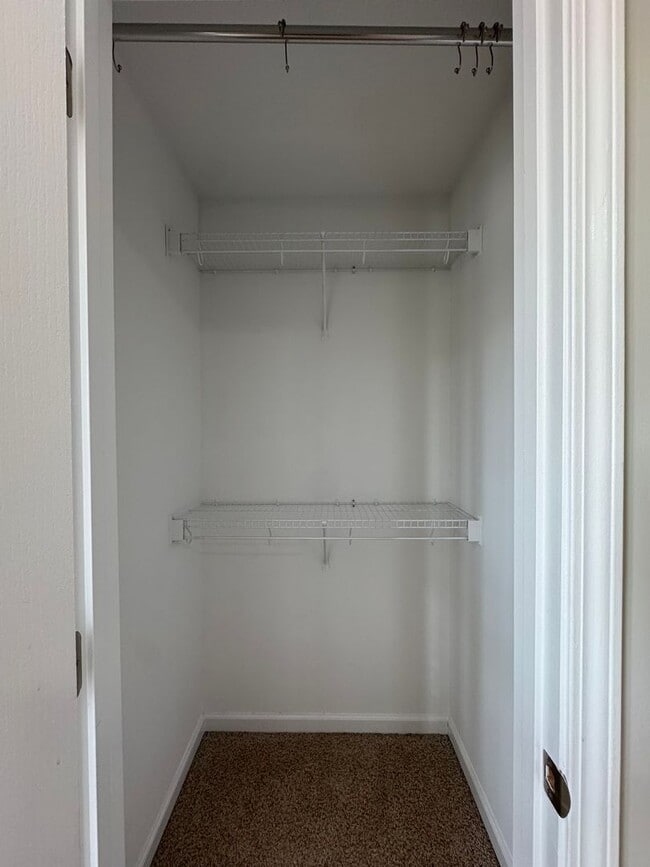 Building Photo - Beautiful Single Family Home