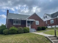 Building Photo - 820 Miller Ave