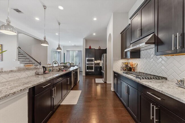 Building Photo - 10442 Lake Palmetto Dr