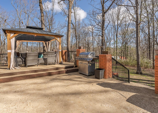 Building Photo - Stunning Home in Jonesboro for LEASE!!!!