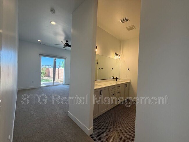 Building Photo - 2908 Church Oak Dr