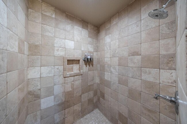 Building Photo - 14598 E Corrine Dr