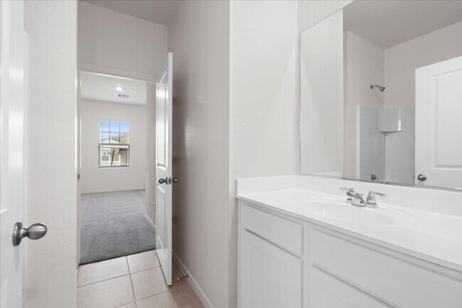 Building Photo - 8129 S 63rd Dr