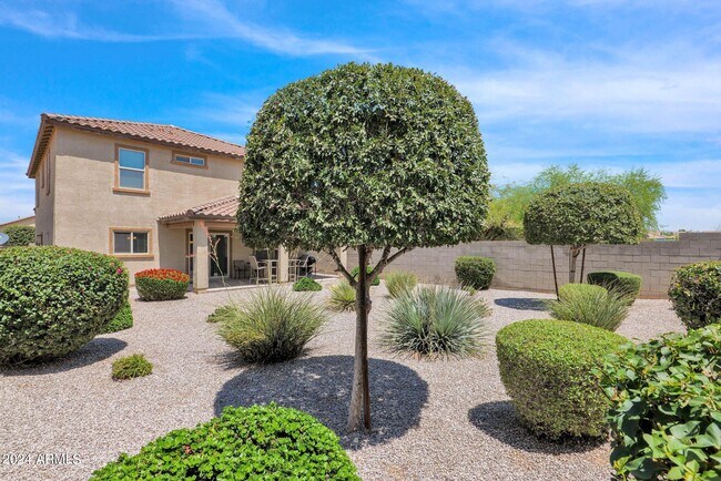 Building Photo - 40911 W Tamara Ln