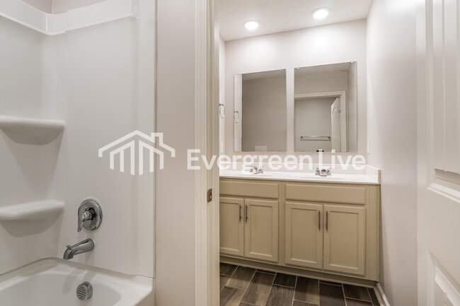 Building Photo - 1004 Canvasback Wy