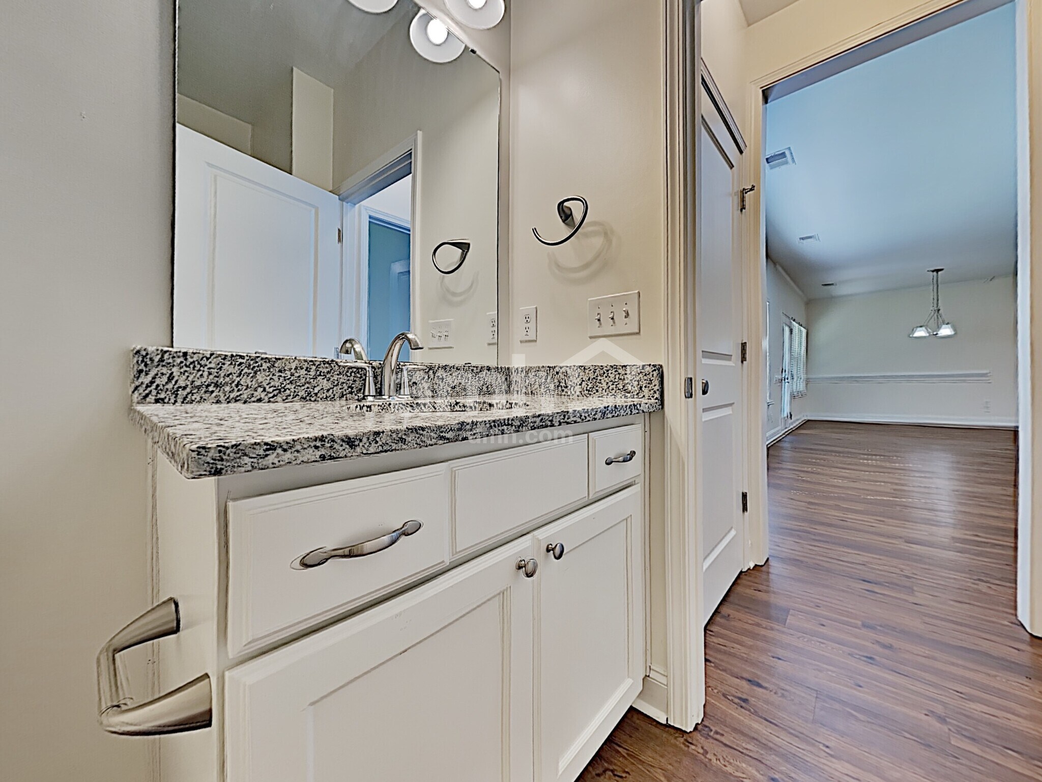 Building Photo - 109 Cooper Dr