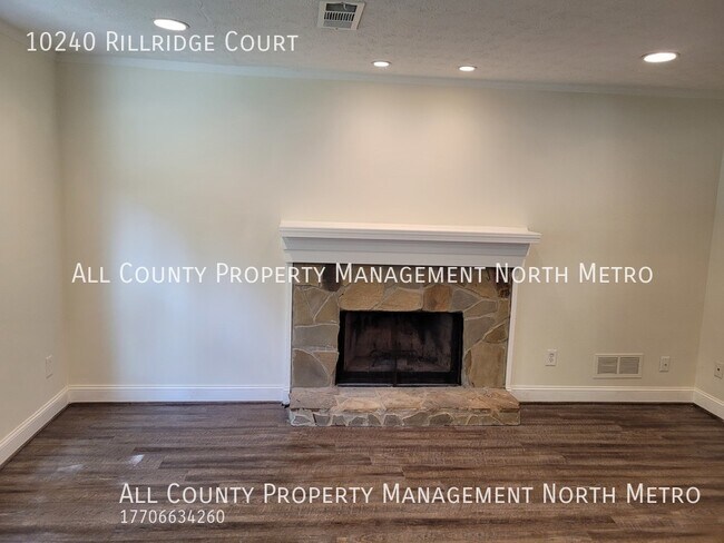 Building Photo - 10240 Rillridge Court